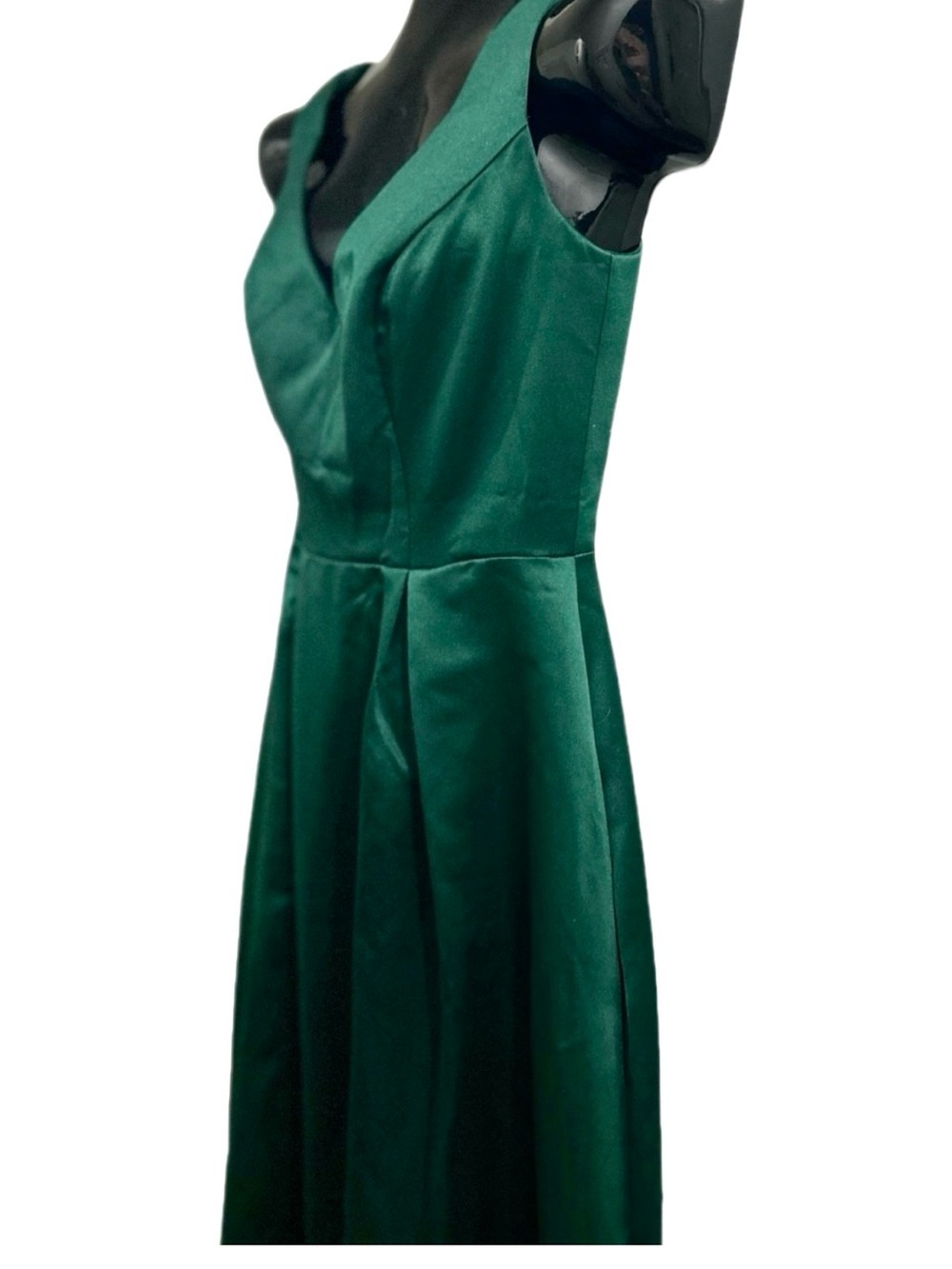 Emerald Green V-Neck Satin Evening Gown